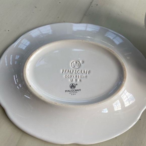 VTG Pfaltzgraff Winterberry Holiday 🎄 Gravy Boat - Picture 9 of 12